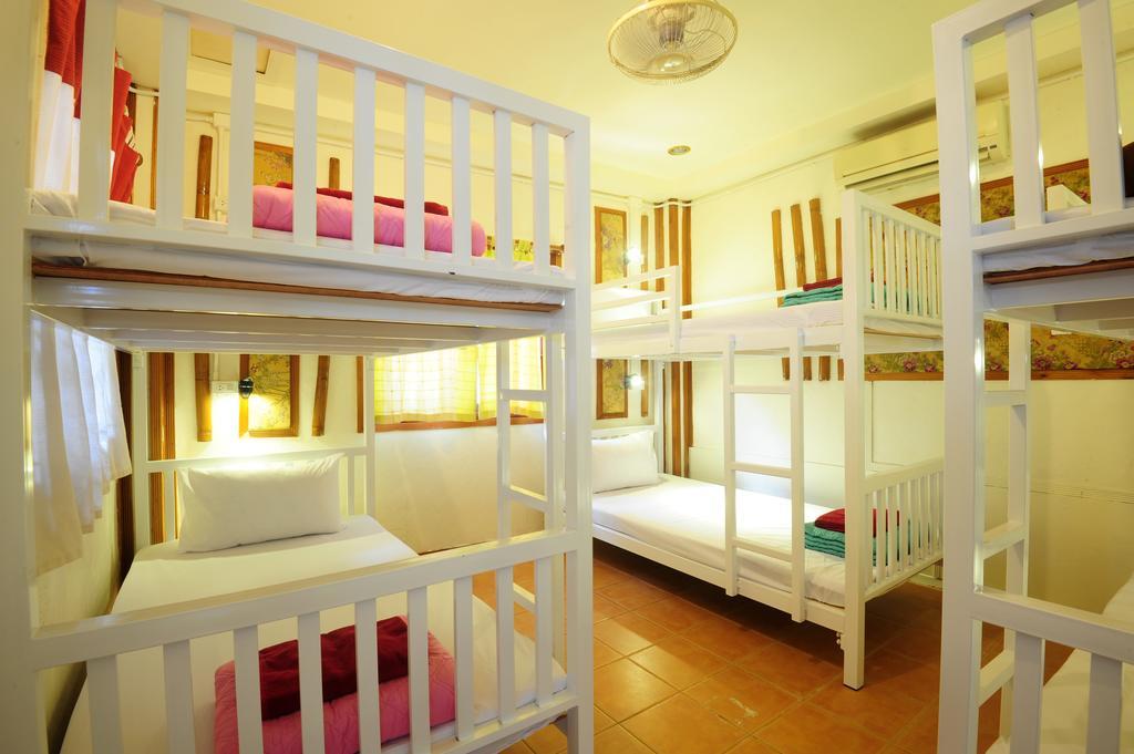 October Hostel Pulau Phi Phi Luaran gambar